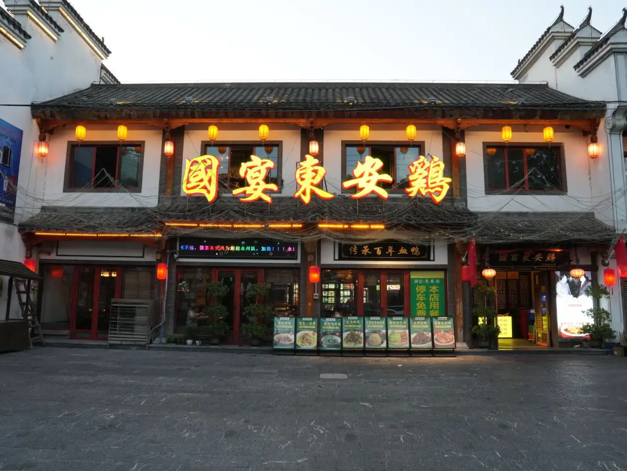 重庆雪蒽科技工业吸尘器技术参数与选型要点详解