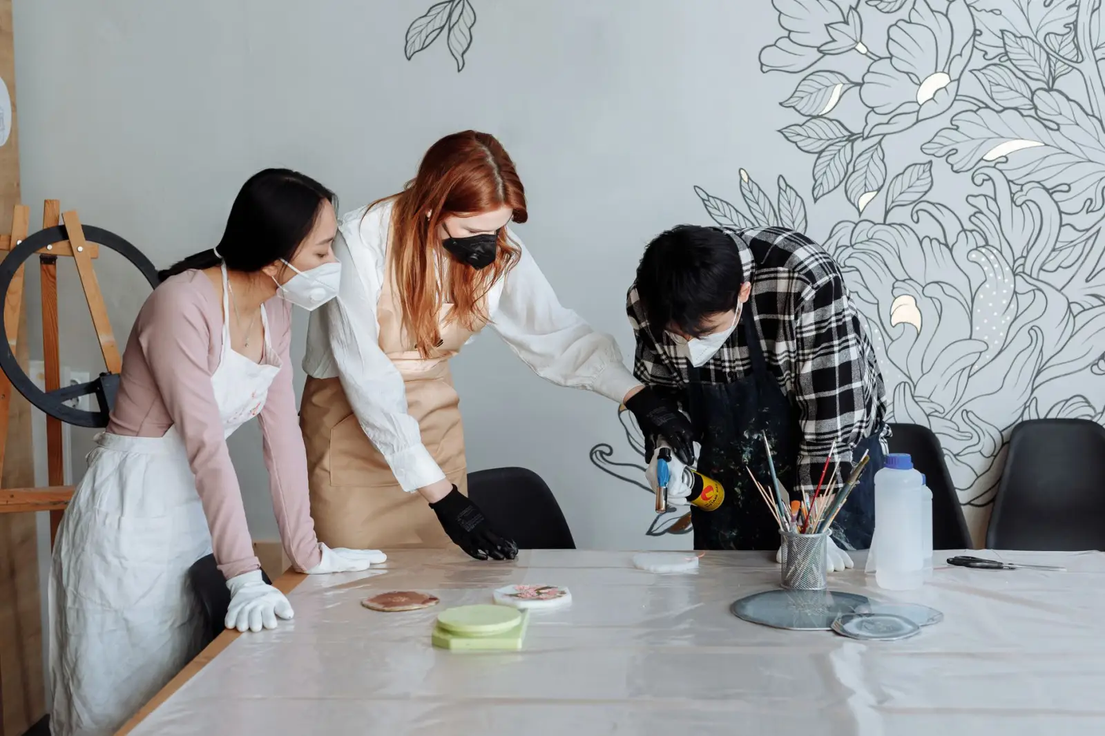 工业扫地机在工厂车间地面清洁中的选型与配置要点