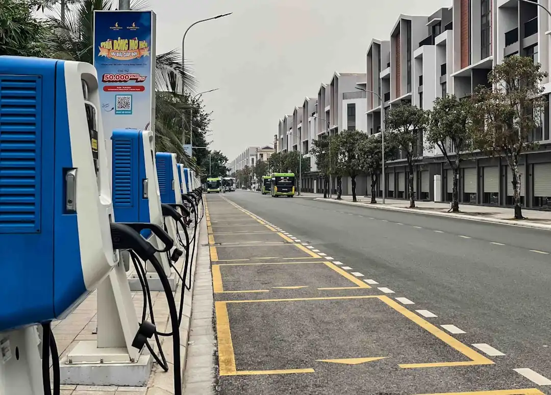 2025年工业清洁设备行业技术趋势及扫地机智能化发展路径