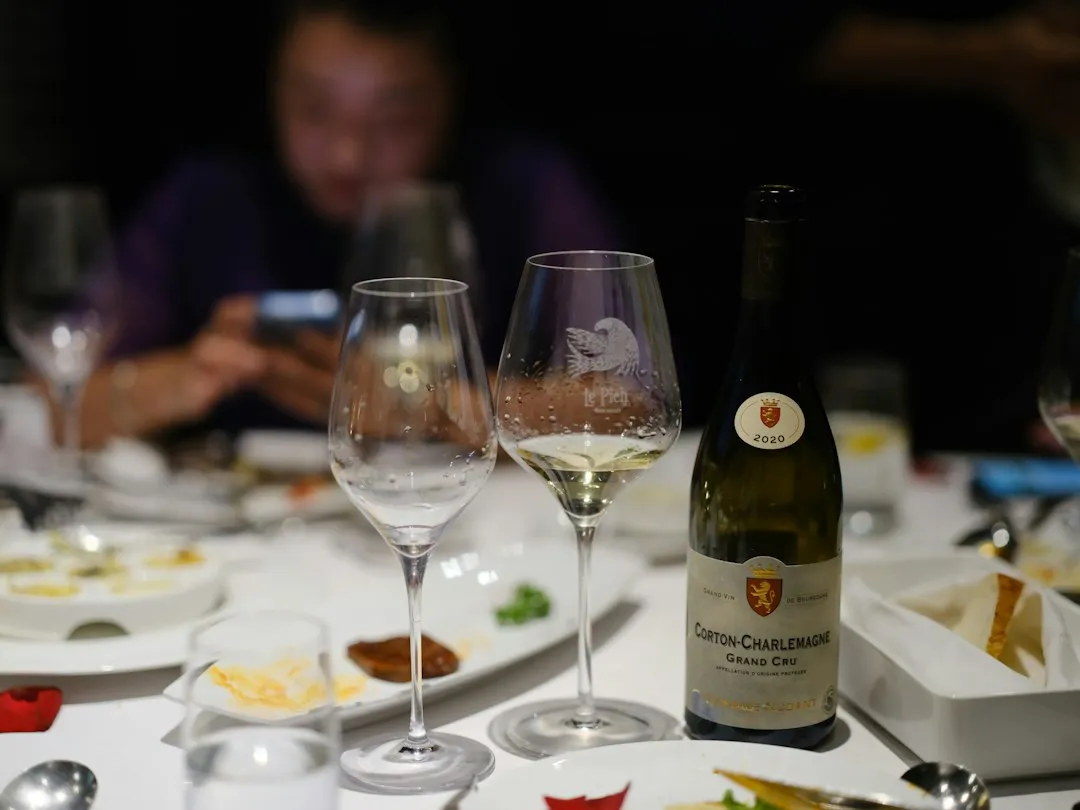 工业吸尘器与扫地机协同作业：工厂车间地面清洁设备组合方案解析正文配图 2